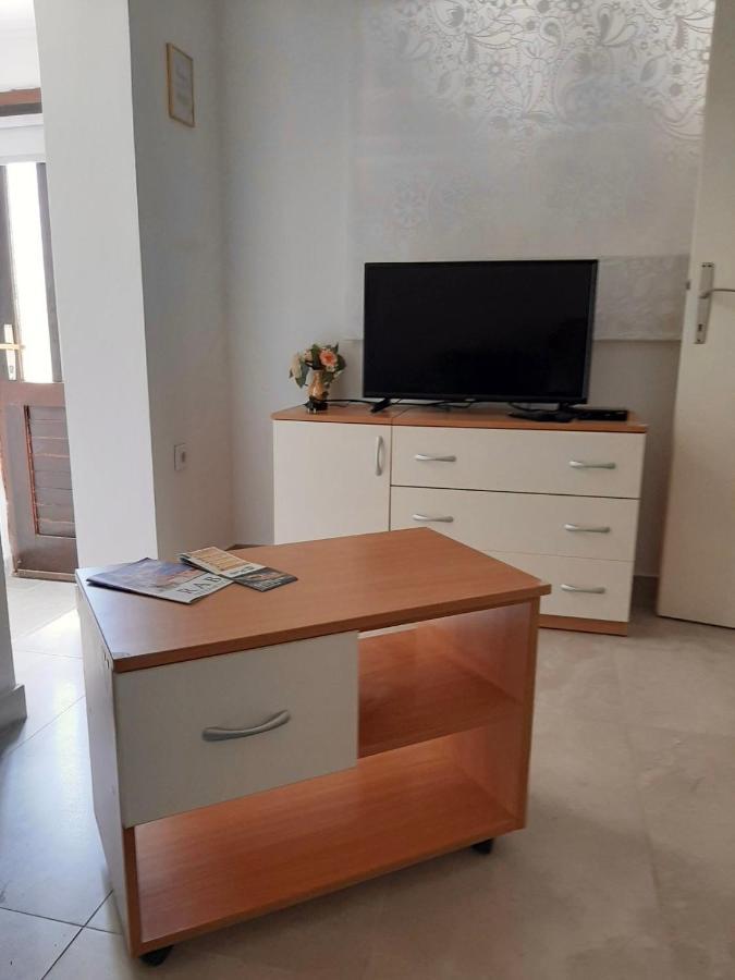 Little House Ljubica Apartment Kampor Екстериор снимка